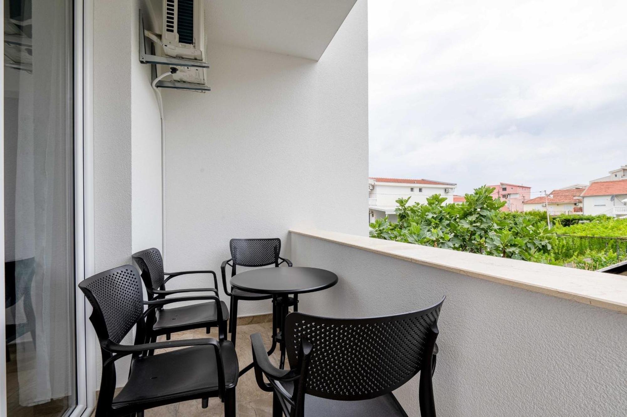Apartments Milivojevic Бар Номер фото